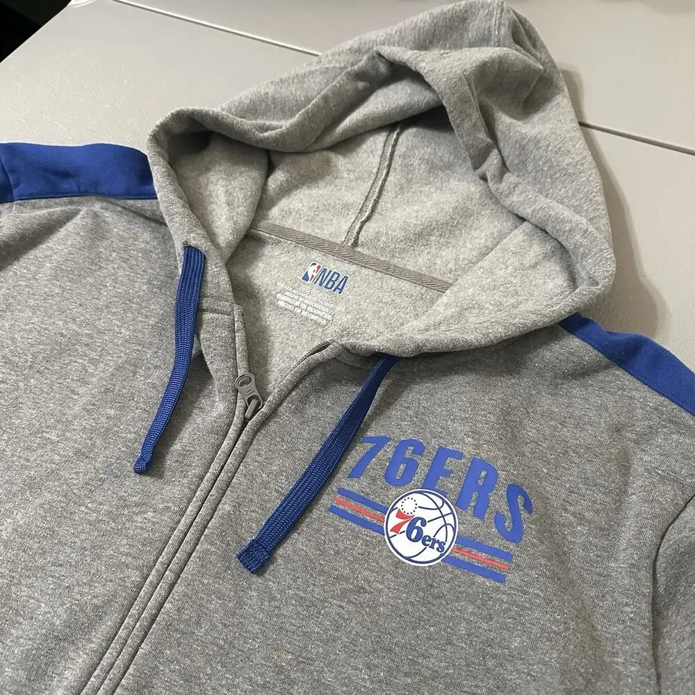 NBA Philadelphia 76ers Men’s Grey XL Zip Front Hoodie